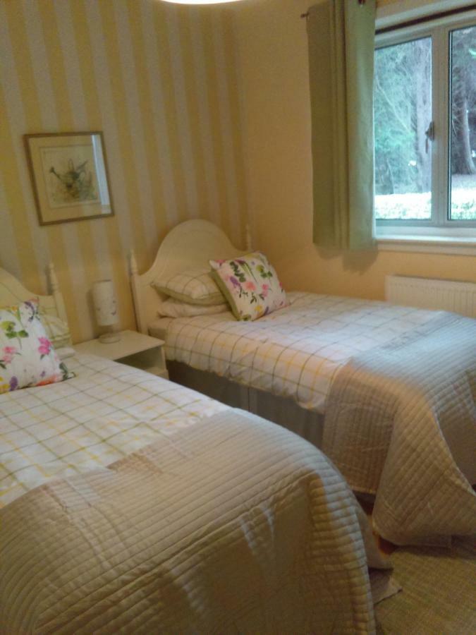 Lowood Cottage Единбург Екстериор снимка