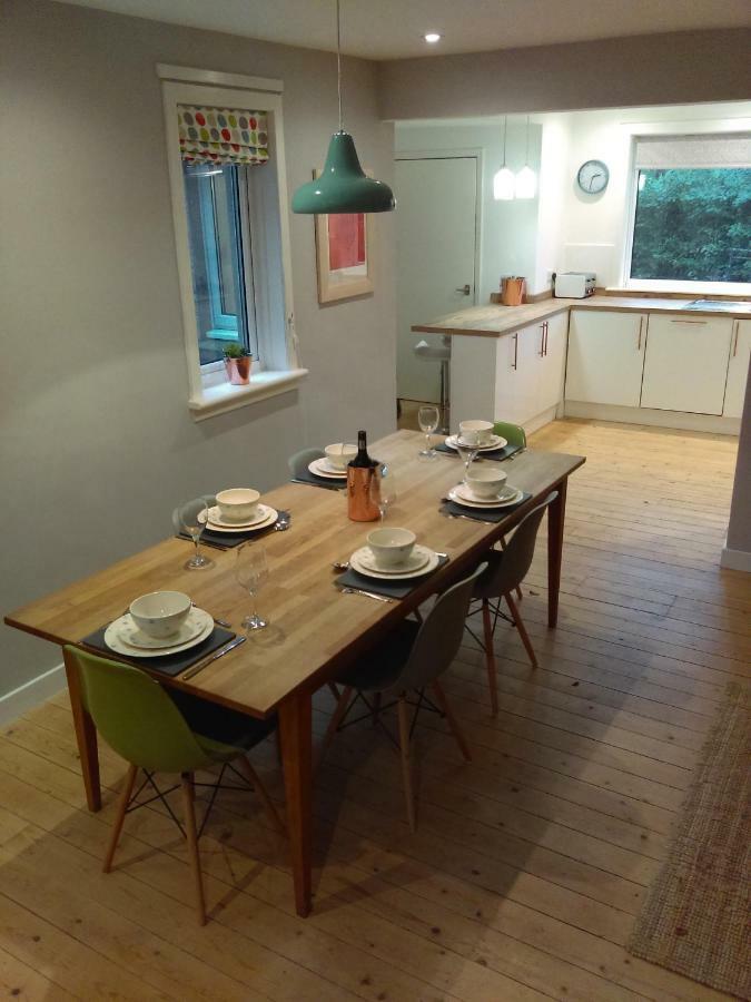 Lowood Cottage Единбург Екстериор снимка